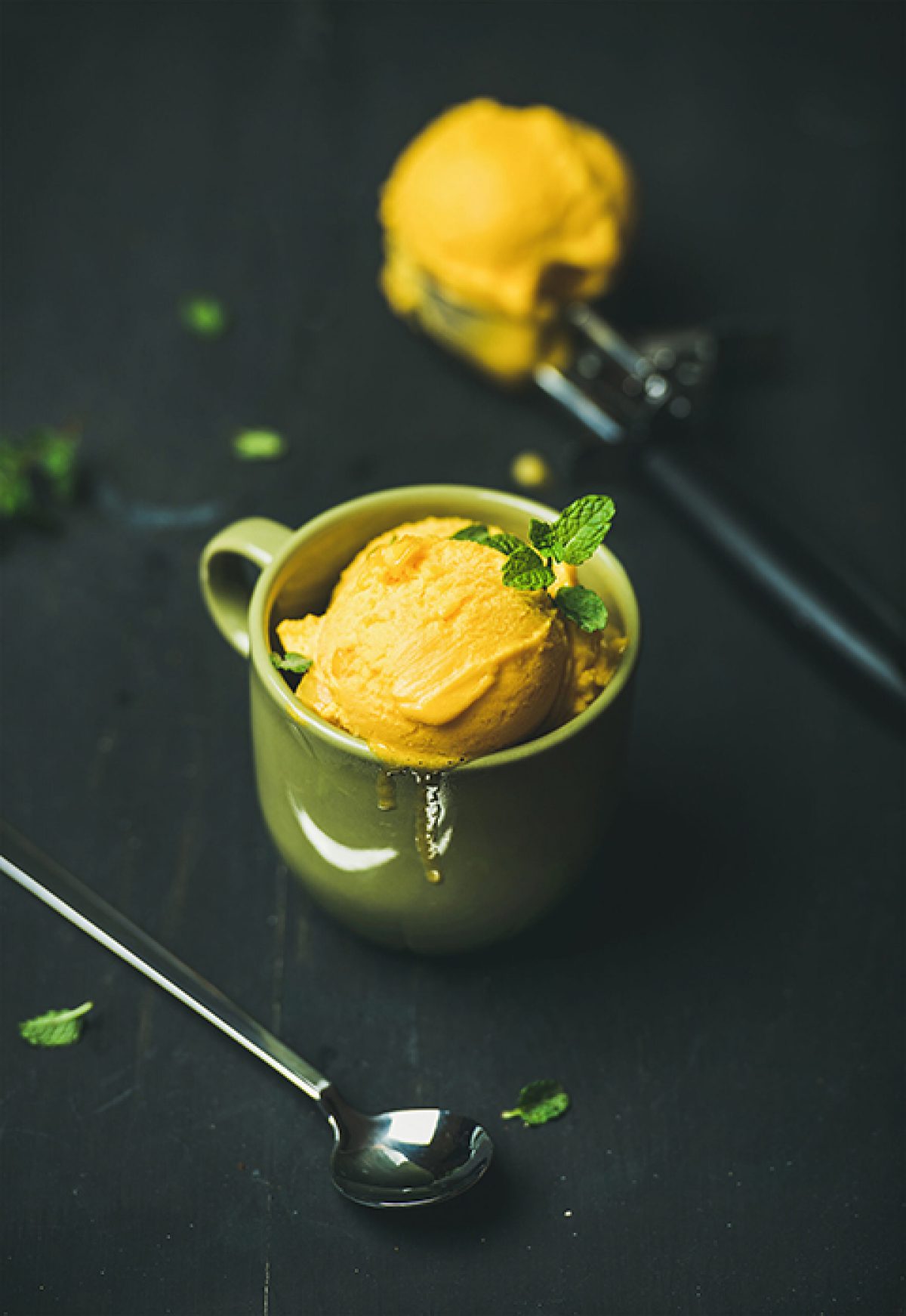 shutterstock_667433047-Mangodessert-480px-preview